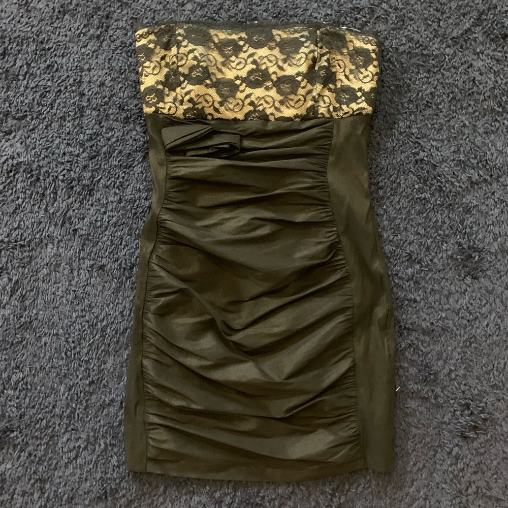 JUNIORS Strapless mini dress